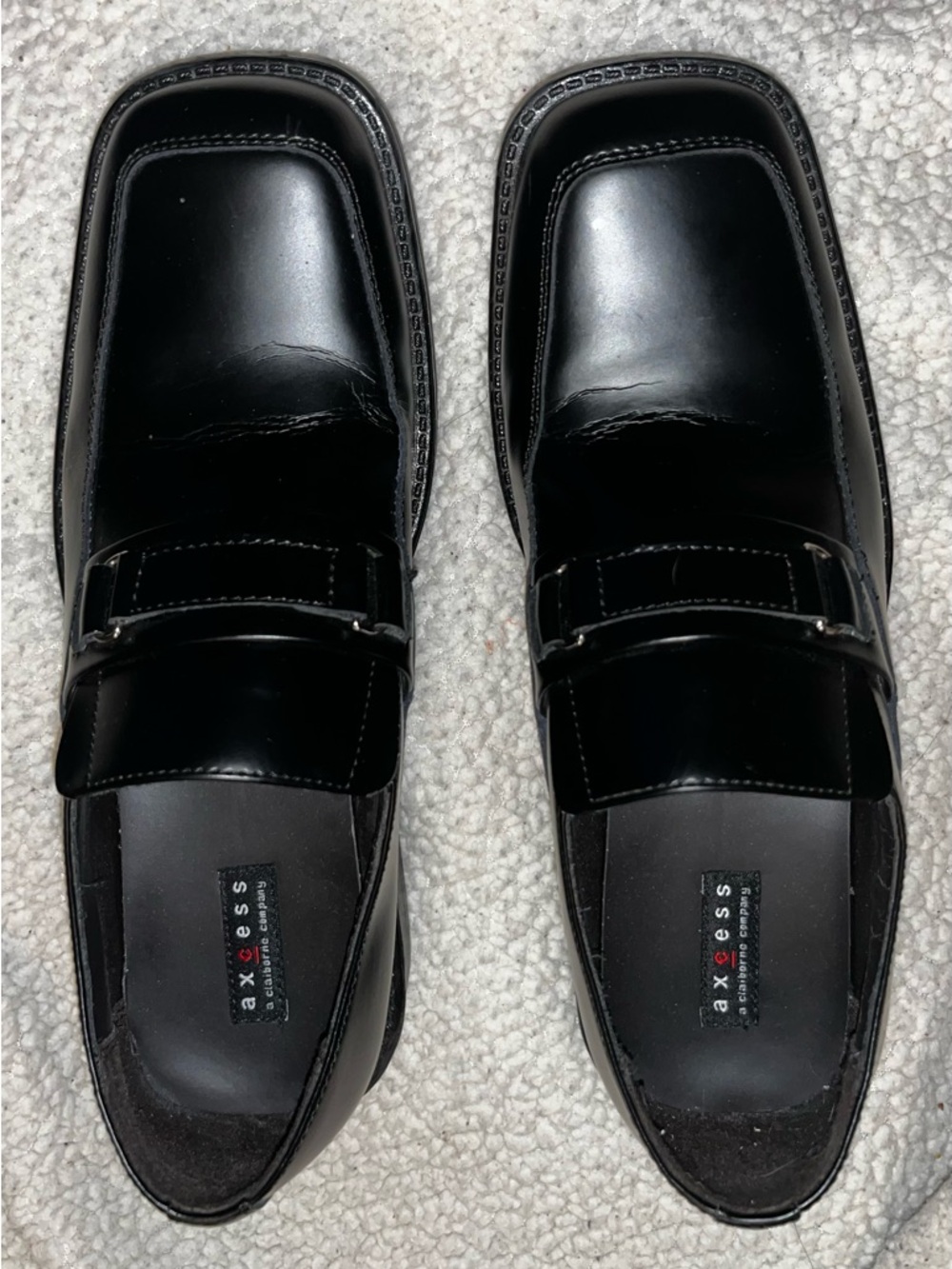 Size 10.5 men’s dress shoes